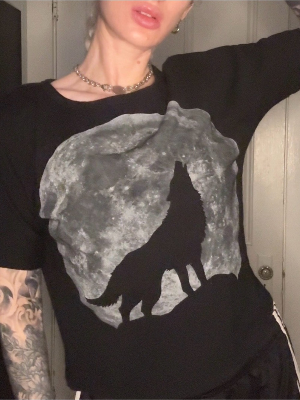 Wolf cropped top